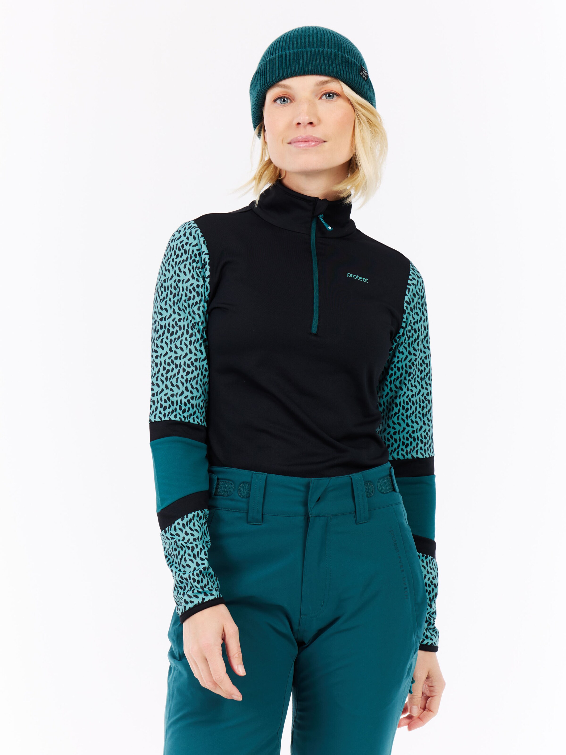 PROTEST Sportief sweatshirt 'PRTNynke' in Blauw: voorkant