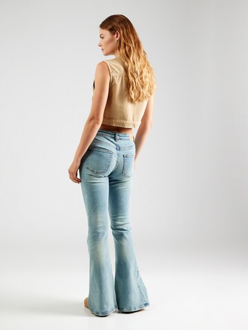 Flared Jeans di Monki in blu