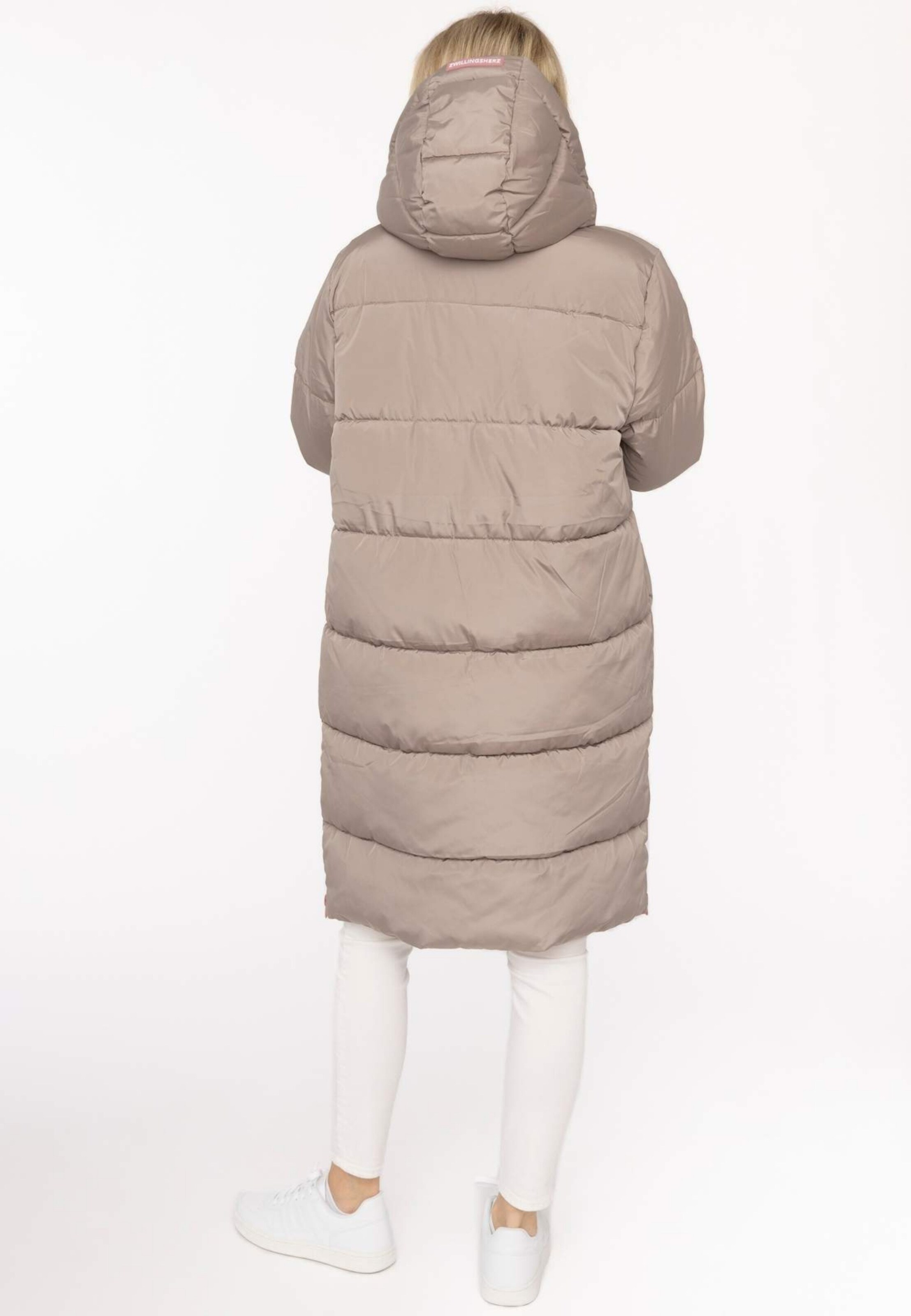 Zwillingsherz Winter coat in Beige: back