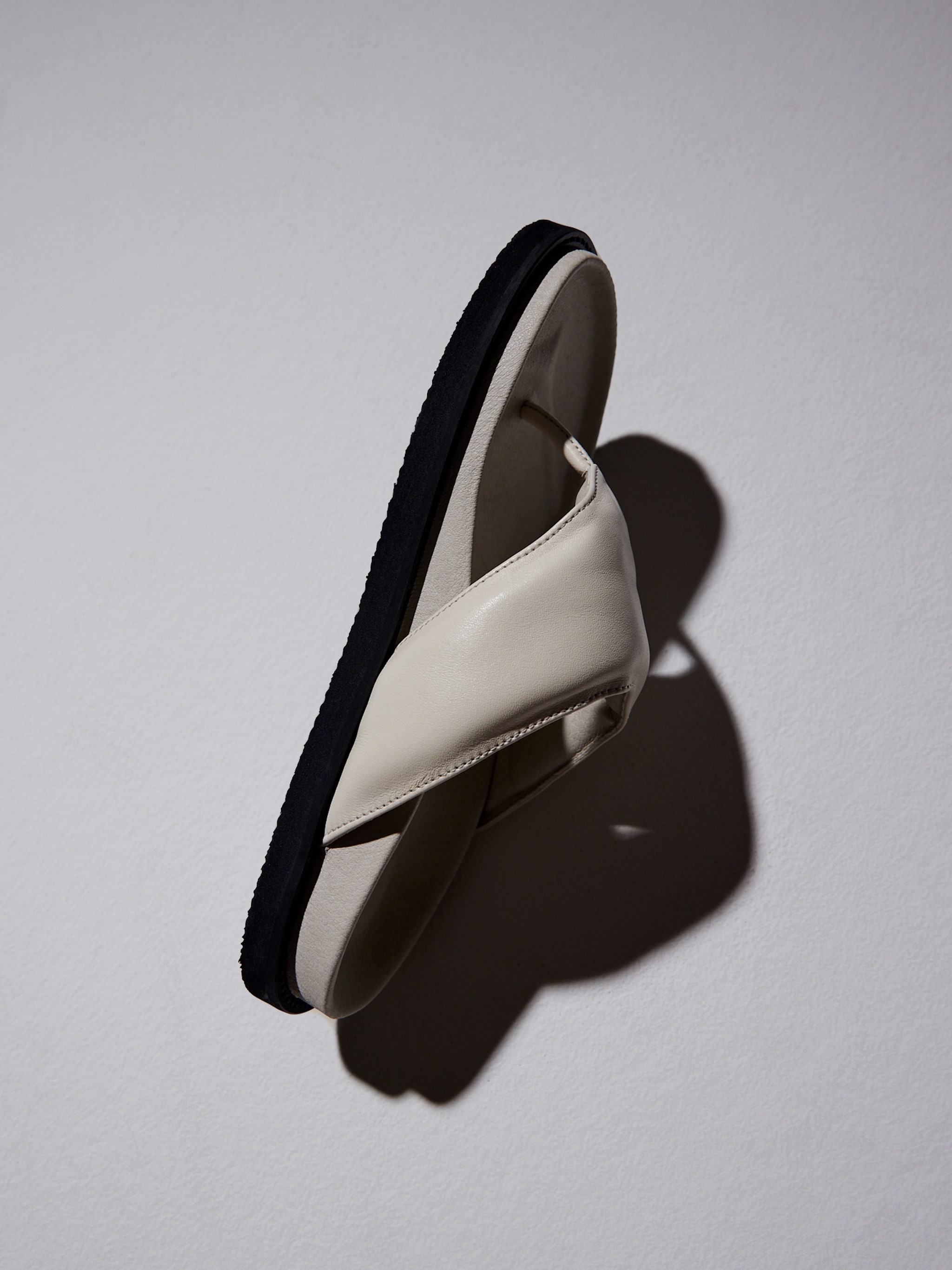 EDITED Producten Teenslipper 'Tiana' Beige