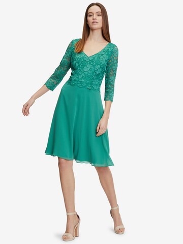 Vera Mont Cocktail Dress in Green