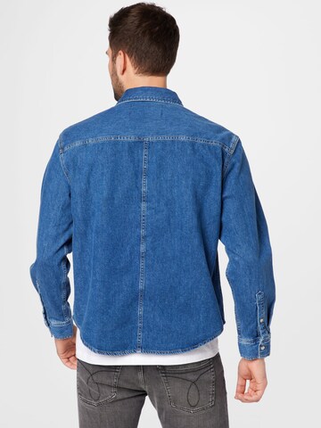 Calvin Klein Jeans Regular Fit Hemd in Blau