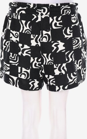 Monki Shorts in M in Mixed colors