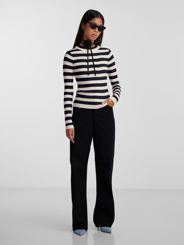Pull-over 'Crista' PIECES en beige