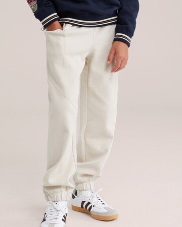 WE Fashion Tapered Byxa i beige