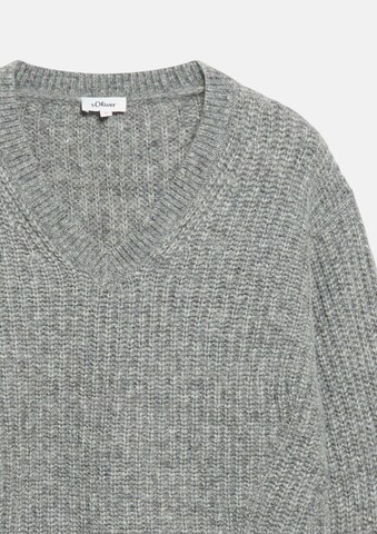 Pull-over s.Oliver en gris : devant