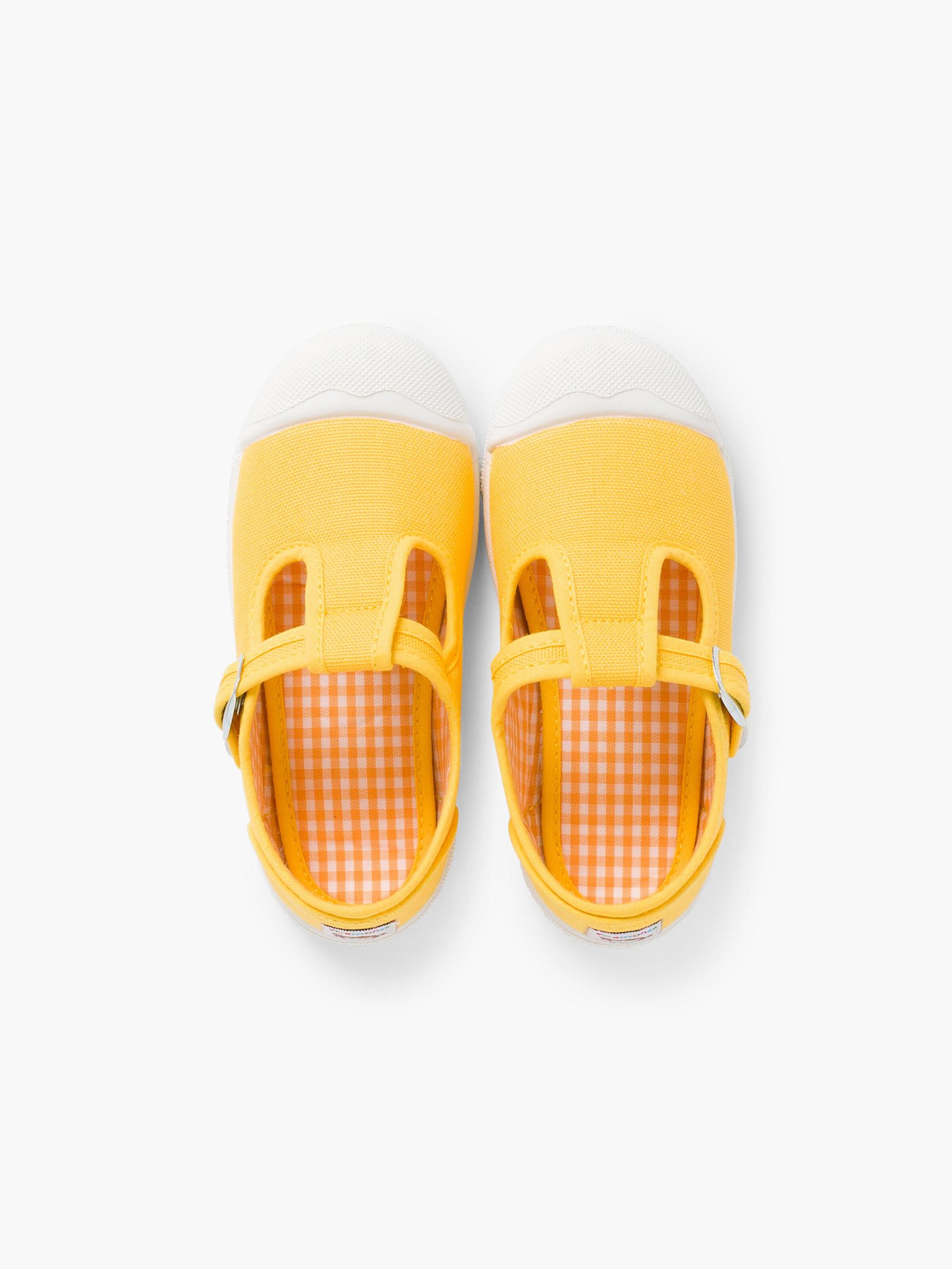 Pisamonas First-step shoe in Yellow
