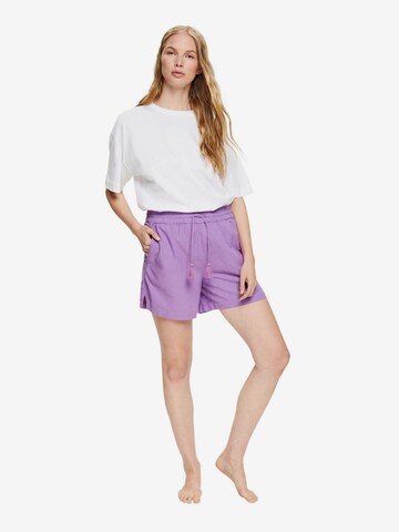 ESPRIT Shorts in Lila