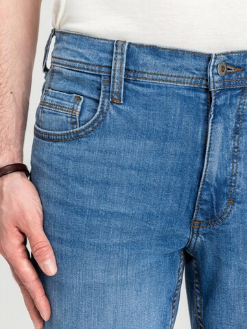 regular Jeans 'Washington 1018017 5000 682' di MUSTANG in blu