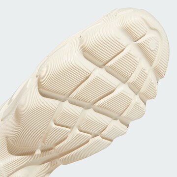ADIDAS ORIGINALS Sandal in White