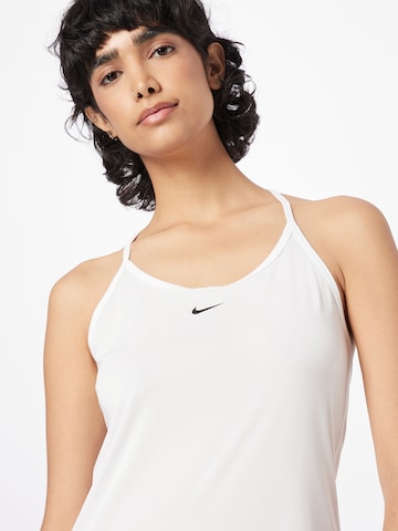 Haut de sport 'ELSTKA' NIKE en blanc