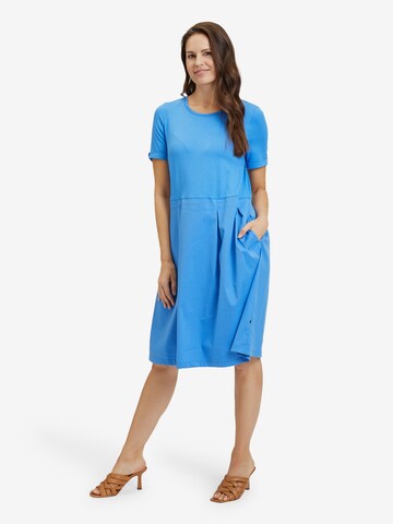 Vera Mont Sommerkleid mit Kellerfalten in Blau