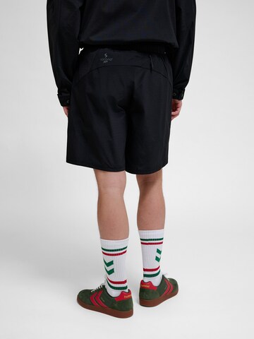 Hummel Loose fit Trousers 'Sorona' in Black