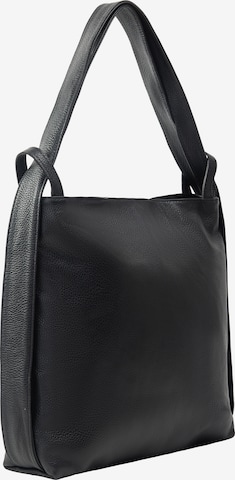 Usha Shoulder Bag in Black