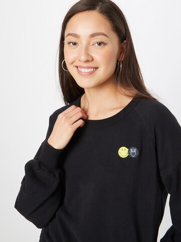 Sweat-shirt 'SMILEY™' KnowledgeCotton Apparel en noir