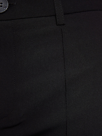 Bershka Rozkloszowany krój Spodnie w kolorze czarny