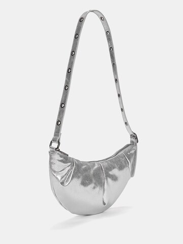 Pull&Bear Schultertasche in Silber