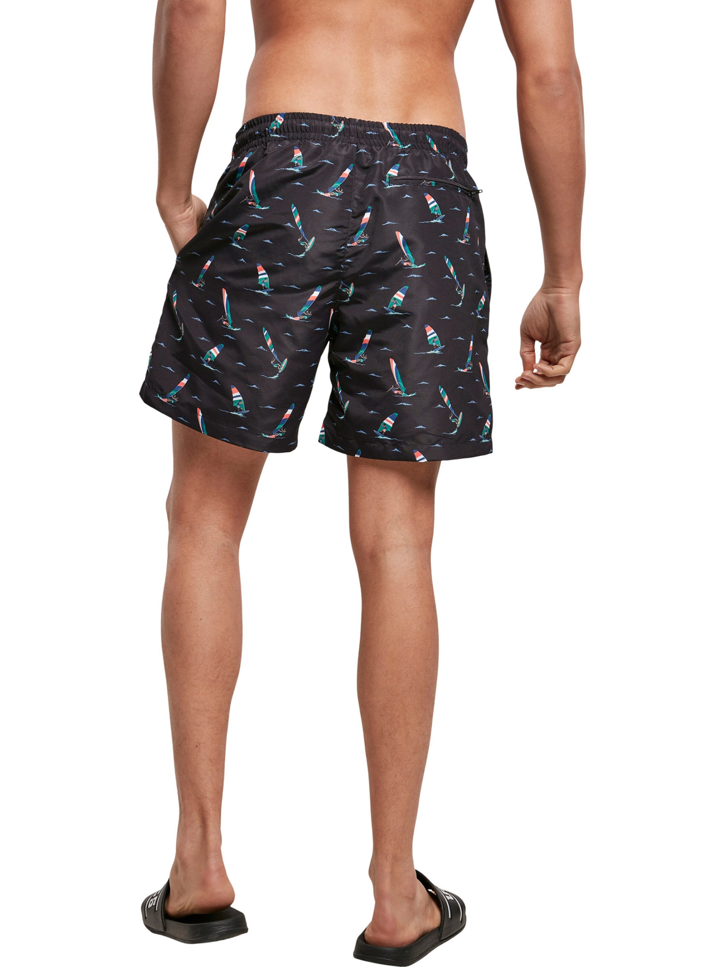 Urban Classics Шорти за плуване в черно