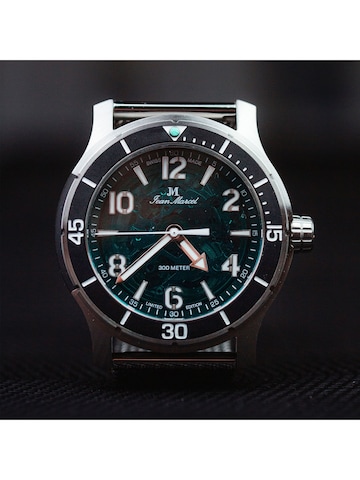Montre à affichage analogique Jean Marcel en argent