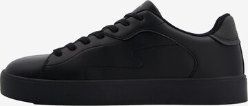 Bershka Platform trainers in Black