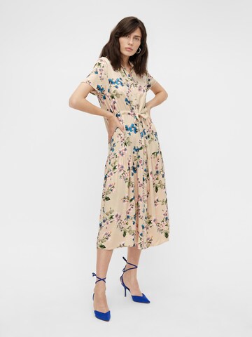 OBJECT - Vestido camisero 'Paree' en beige