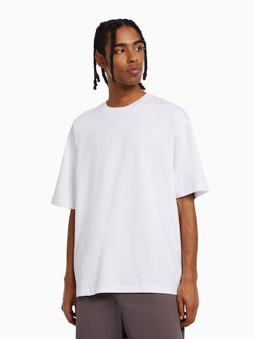 T-Shirt Bershka en blanc : devant