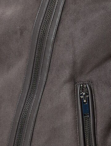 Koton Jacke in Grau