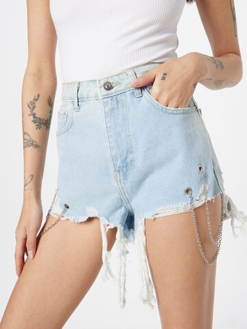 Misspap Slimfit Shorts in Blau