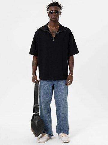 VAMOS CLO T-shirt 'Delphinium' i svart