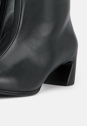 VAGABOND SHOEMAKERS - Botas 'ILONA' en negro