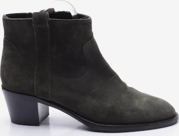 BURBERRY Stiefeletten 37,5 in Grün: predná strana