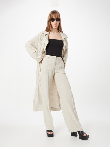 WEEKDAY Regular Pleated Pants 'Cyrus' in Beige