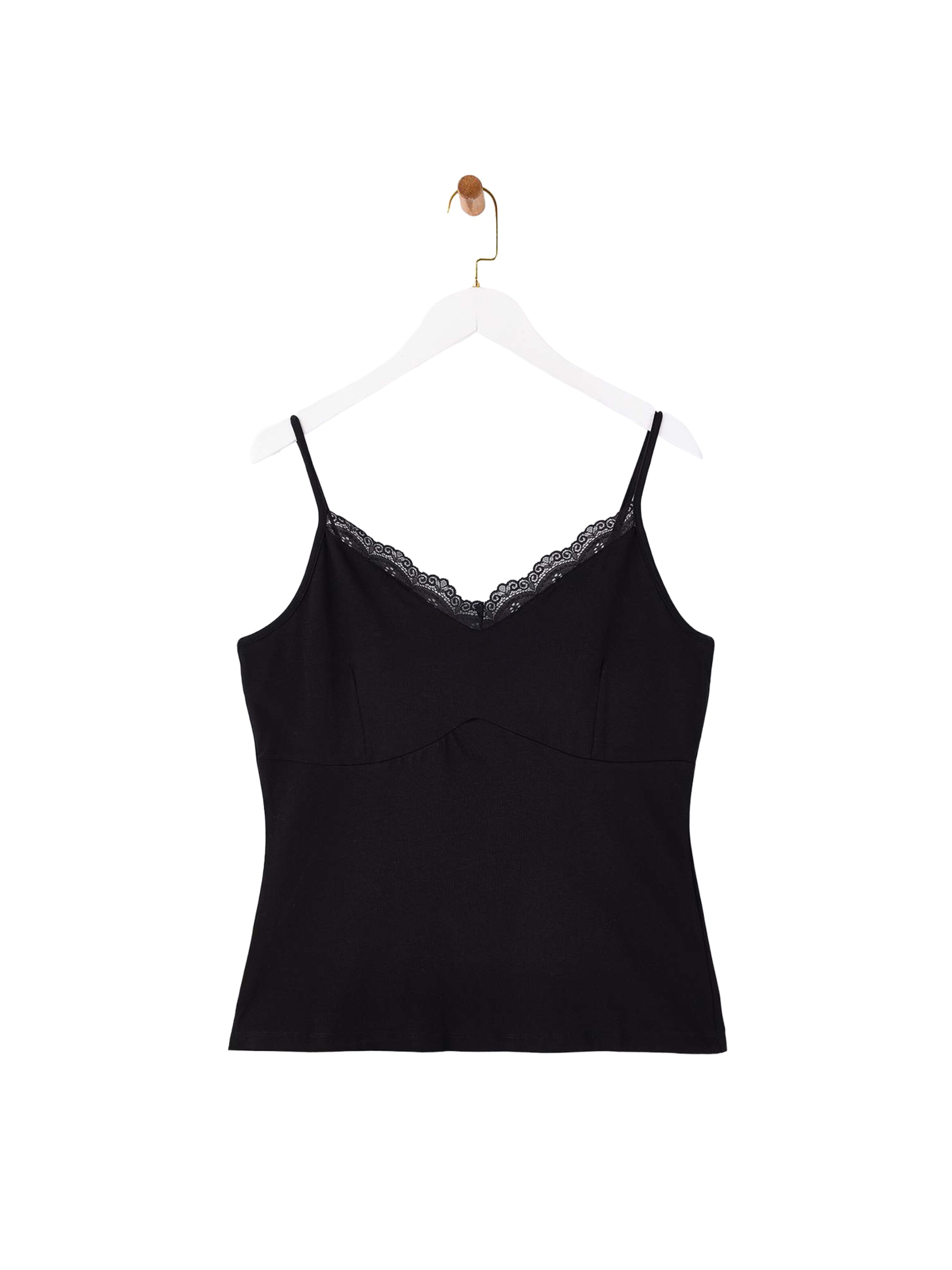 Camicia da notte di Trendyol Curve in nero