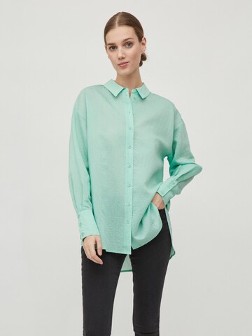 VILA Blouse 'Valia' in Green: front