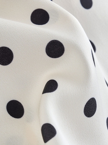 Top di Next in bianco