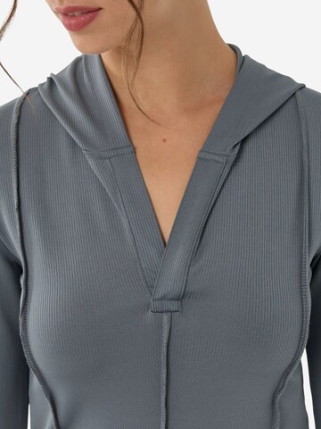HiccupSweater majica 'Kapuzenpullover' - siva boja