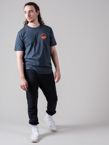 FANTASTIC REALITY STUDIOS Shirt 'WELCOME - Bio-Baumwolle'‌‌‌‌‌‌ in Blau