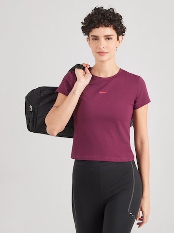 Tricou de la Nike Sportswear pe roșu: față