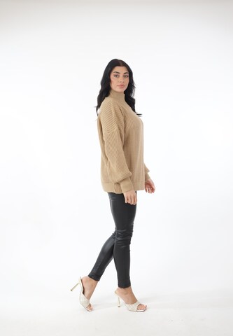 Elara Neulepaita värissä beige