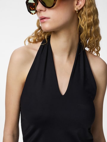 Top di PIECES in nero