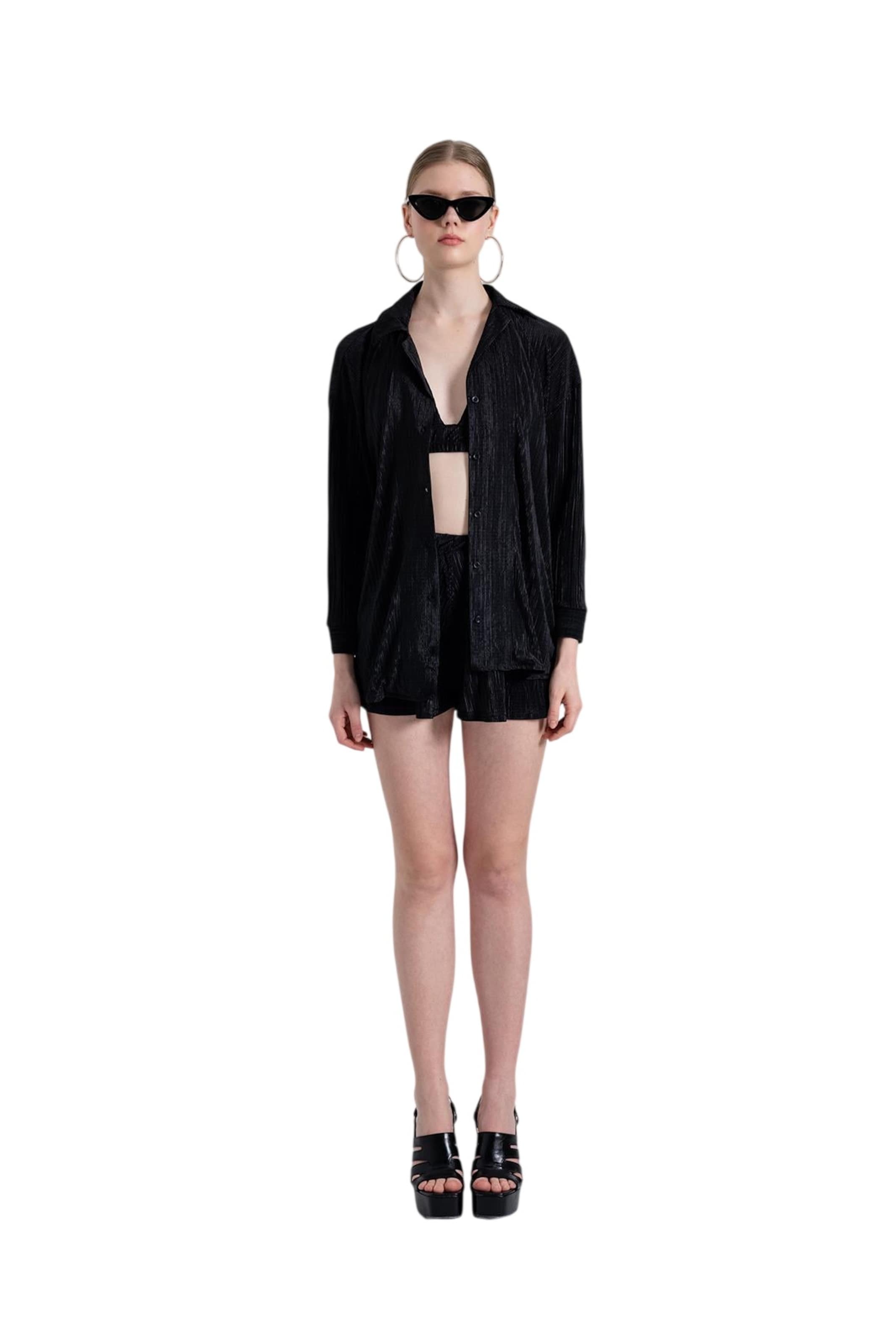 HOLLY LOLLY Blouse in Zwart: voorkant