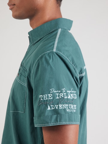 Coupe slim Chemise CAMP DAVID en vert