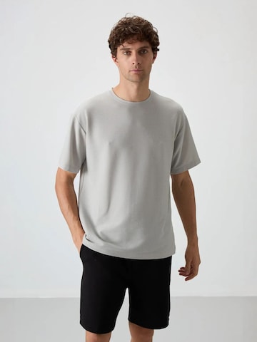 Tommy Life - Camisa em cinzento