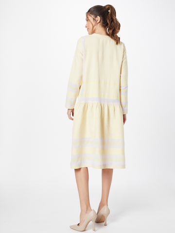 Summery Copenhagen - Vestido 'Josefine' en amarillo