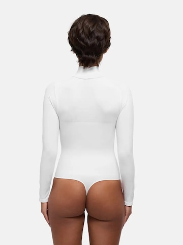 cfab - Body moldeador 'Clean Longsleeve Turtleneck Sculpting Bodysuit with String' en blanco