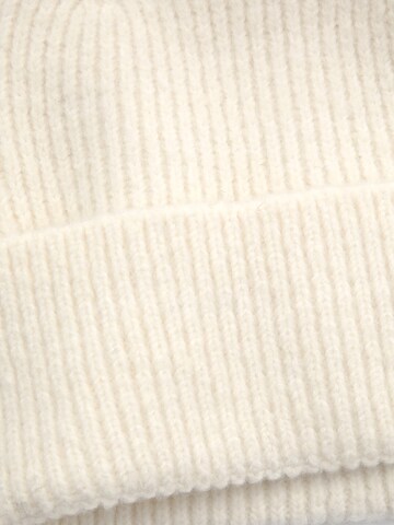 Pull&Bear Muts in Beige