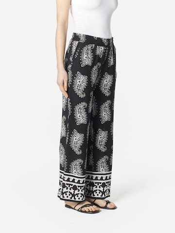 KOROSHI Обычный Штаны в Черный