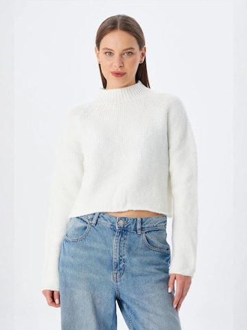 MixRay Pullover in Weiß: Vorderseite
