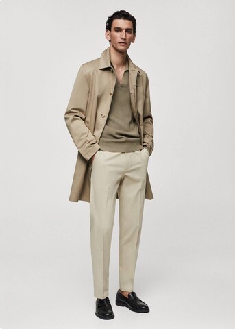MANGO MAN Regular Pressveckad byxa 'Modica' i beige