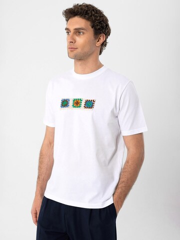 Antioch Shirt in White: front